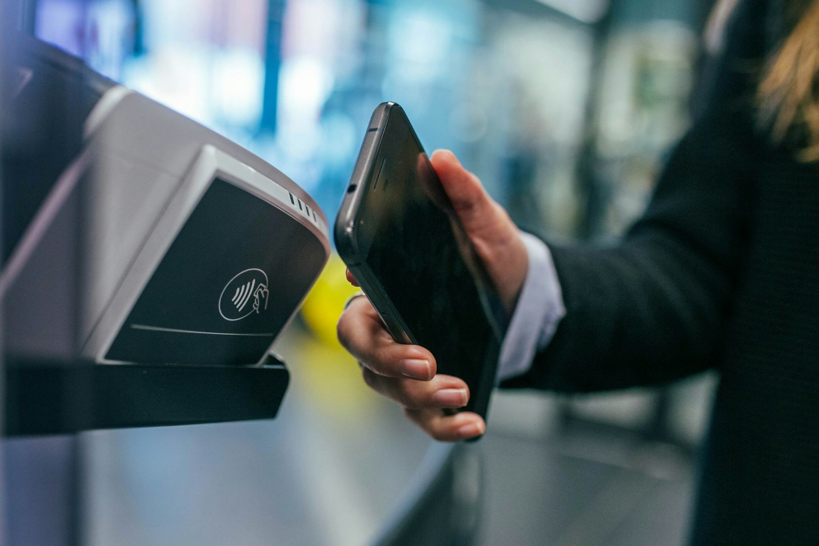 Mesh Adds Apple Pay to Let Shoppers Spend Crypto, Settle in Stablecoins
