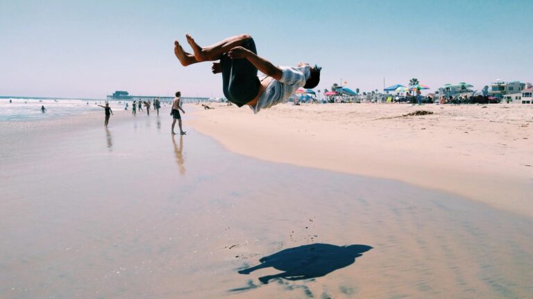 Monero's Market Cap Flips Litecoin and Toncoin as XMR Enters Top 25 Tokens