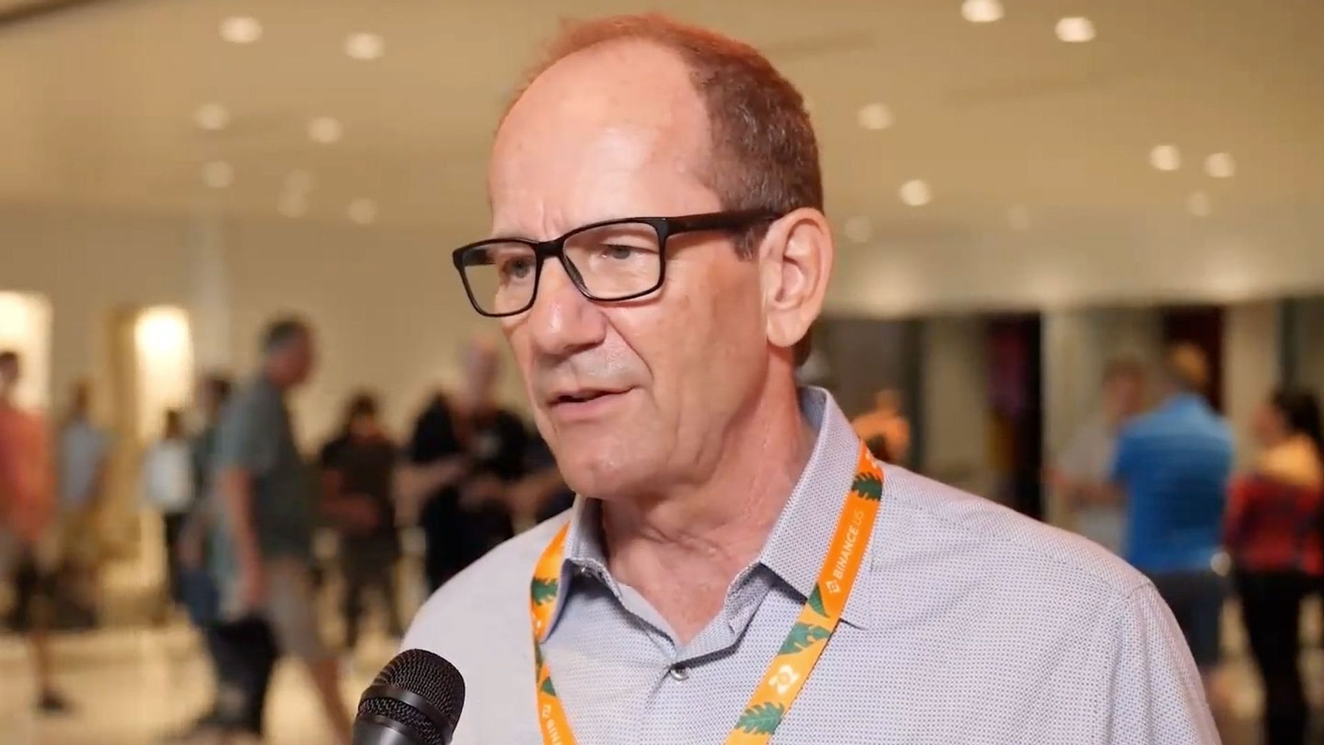 MARA Holdings Cut to Sell at Compass Point Ahead of Earnings, Citing Cash Burn