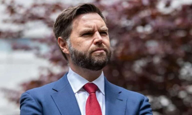 100 Million People Will Own BTC Soon: JD Vance at Bitcoin 2025