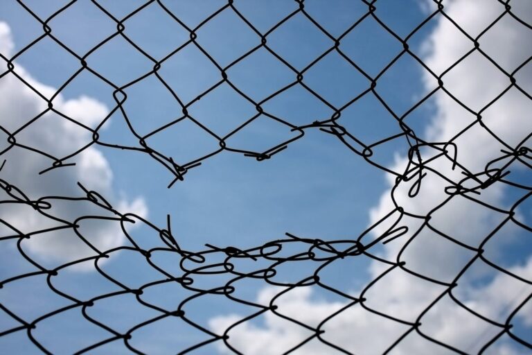 Bitcoin Traders Eye Breakout to New Highs as Trump Says Tariff Deals Progressing