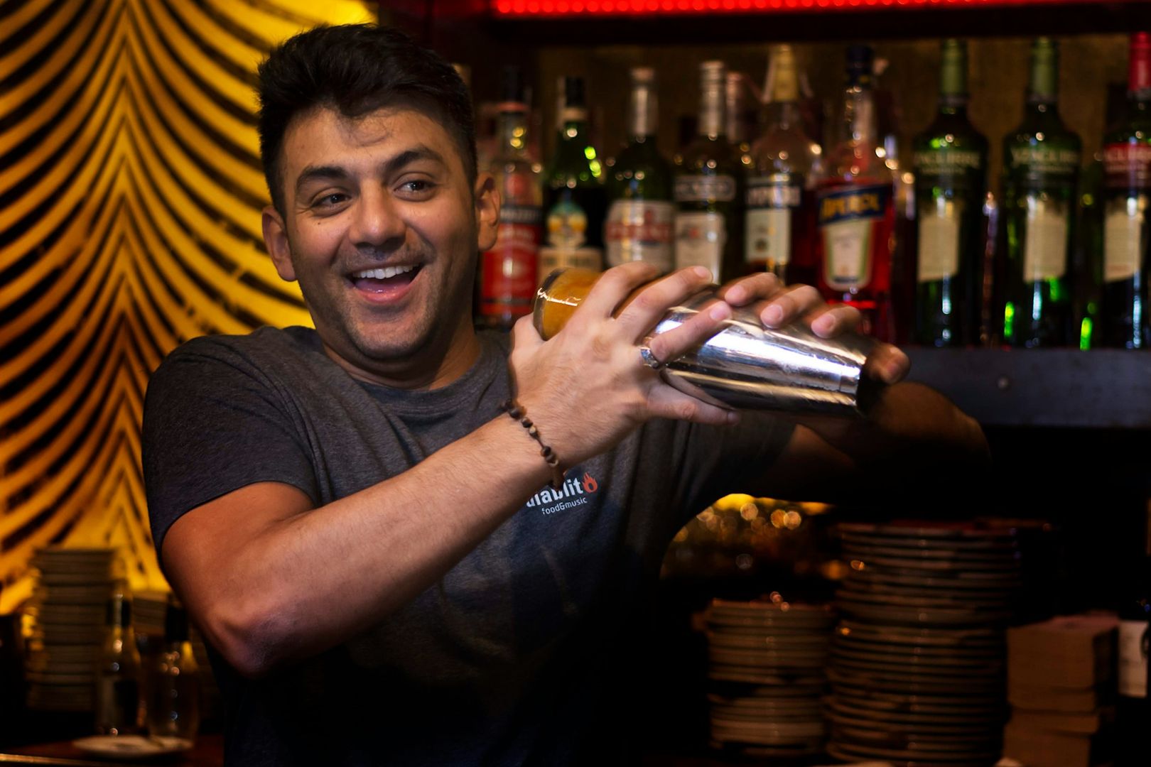 Crypto Daybook Americas: Bitcoin Whiplash Shakes Market as U.S. Yield Spike Threatens Bull Run