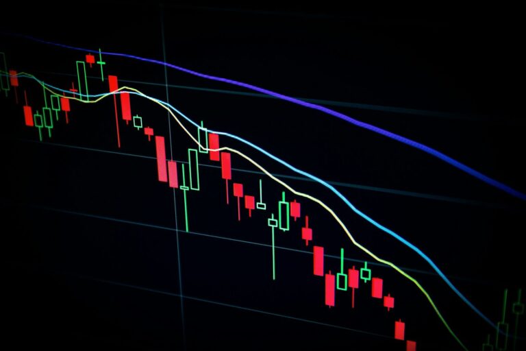 Solana's 18 Month Long Bull Run Against Ether is Over; XRP Ends Mini-Uptrend