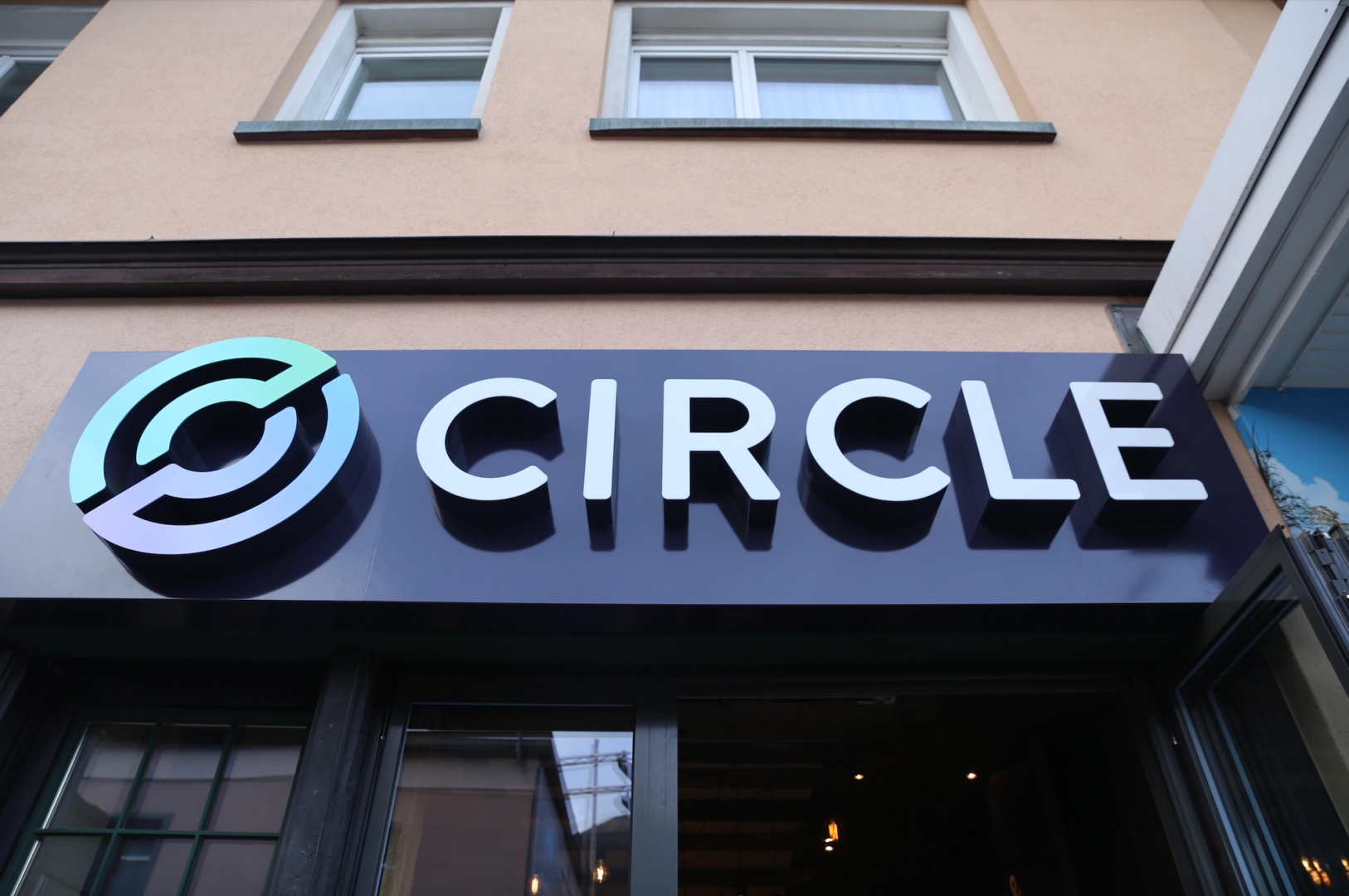 Circle Debuts on NYSE at $31 Per Share, Valuing Stablecoin Issuer at $6.2 Billion