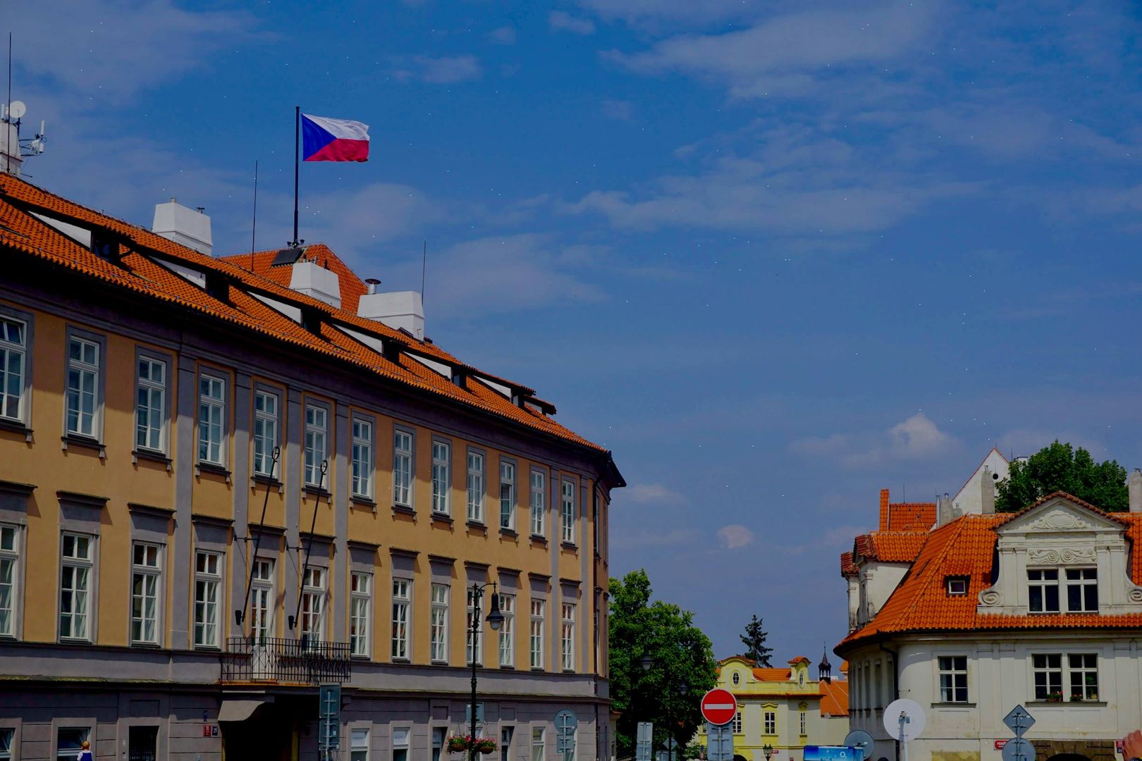Czech Government Survives No-Confidence Vote Over $45M Bitcoin Donation