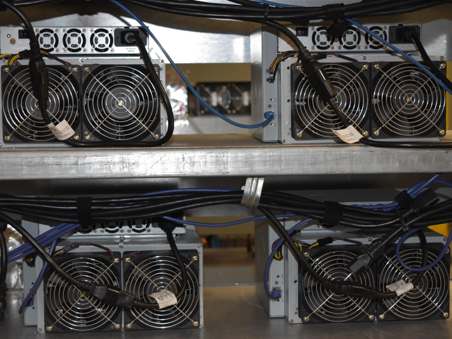 Bitcoin Mining Profitability Improved in May, JPMorgan Says