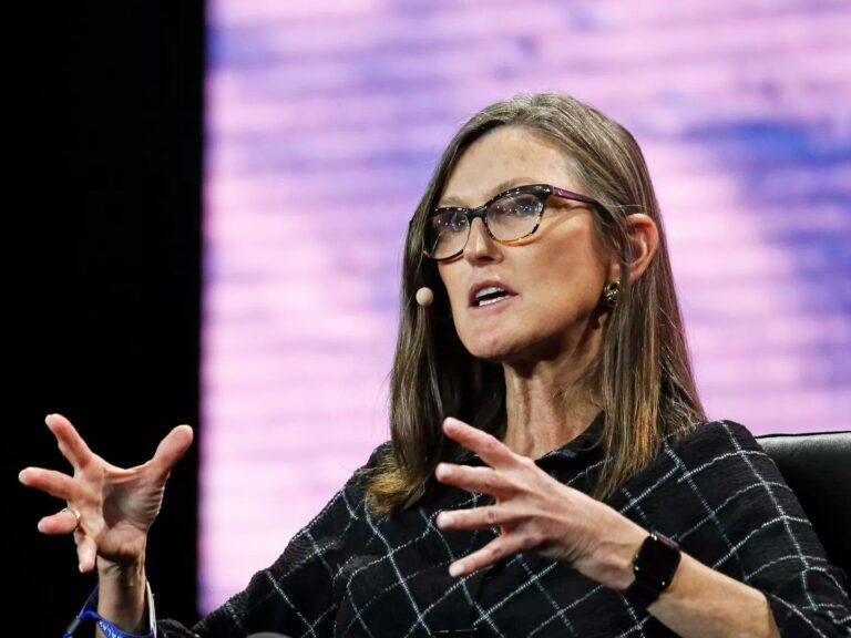Cathie Wood's ARK Invest: Bitcoin Gains Coming Alongside Clear Stress in Housing, Autos