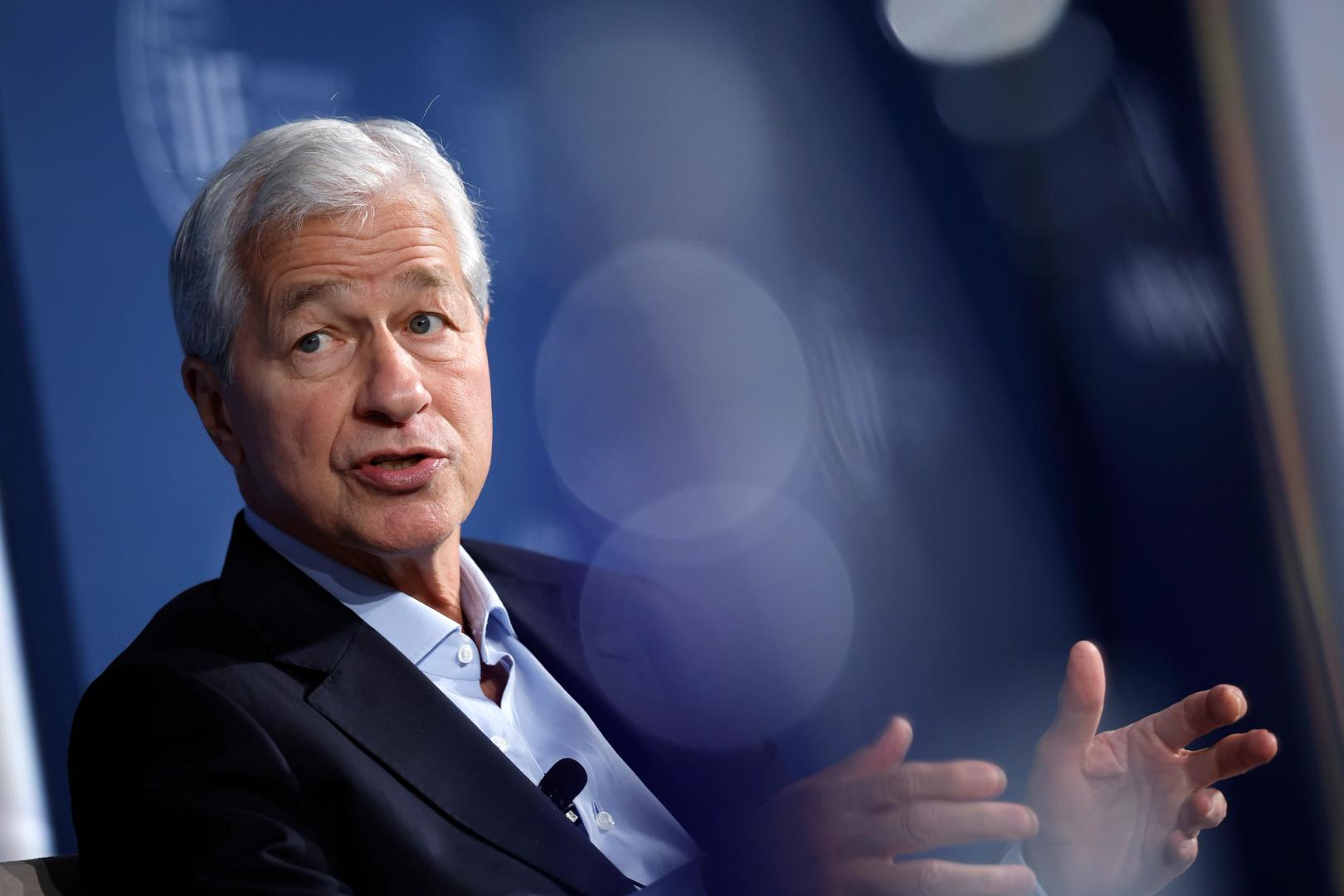 Jamie Dimon Says JPMorgan to Get More Involved With Stablecoins