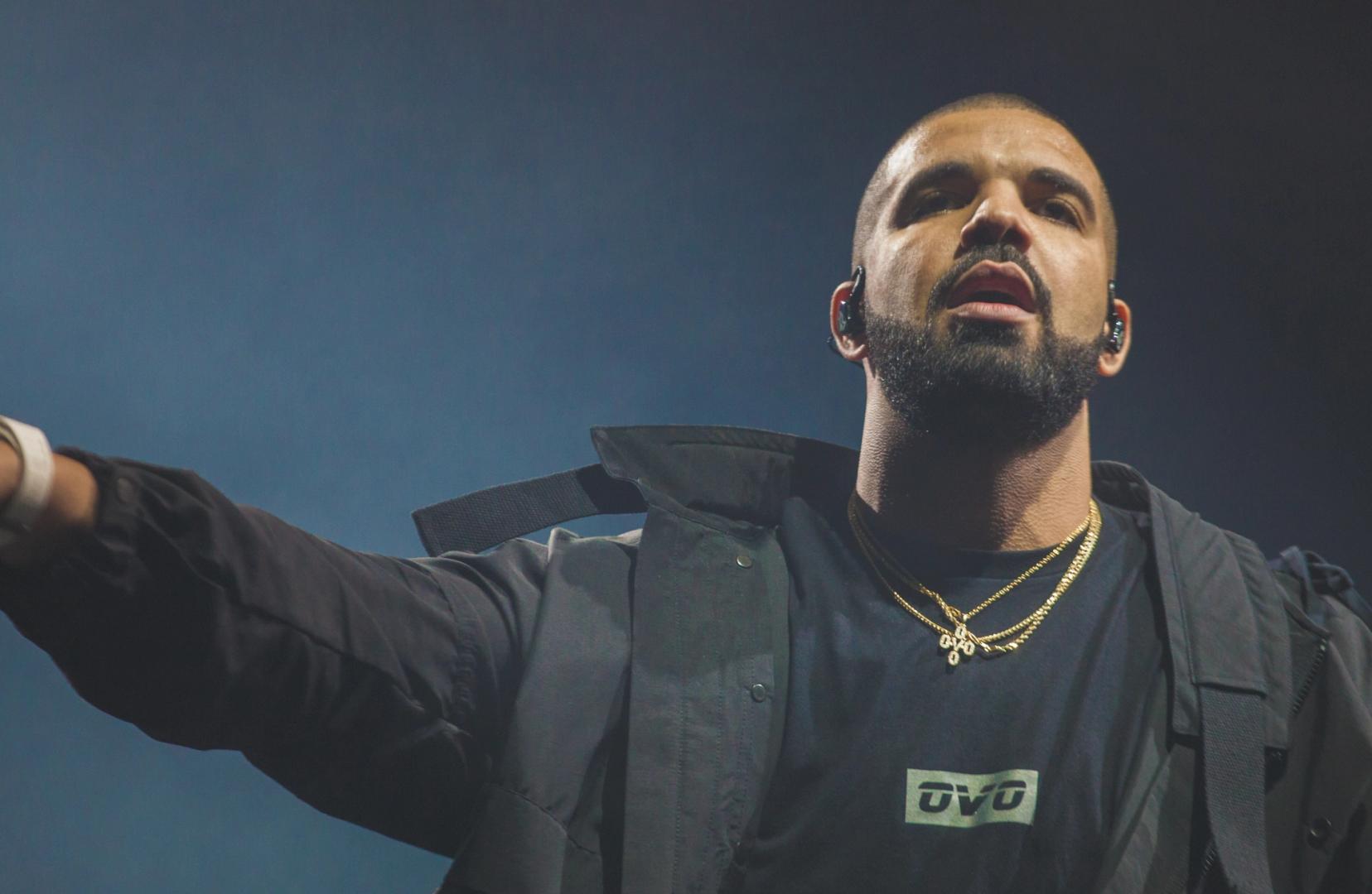 Drake Compares Fake Friends to Bitcoin's Volatility: ‘Down This Week, Up Next’