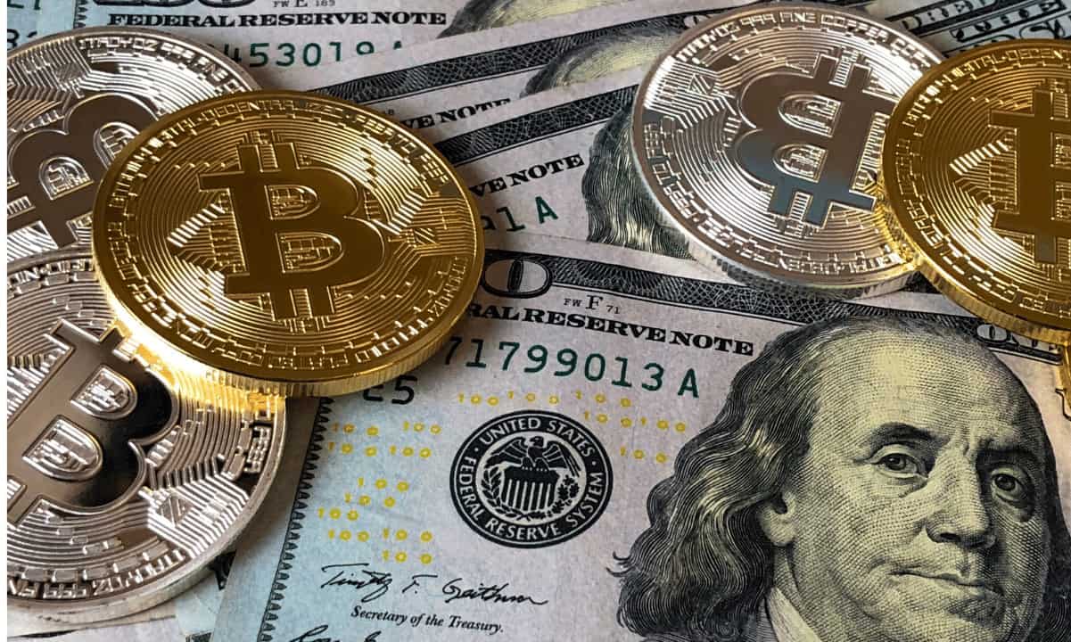 Analysts Split on Whether Record Money Supply Will Boost Bitcoin