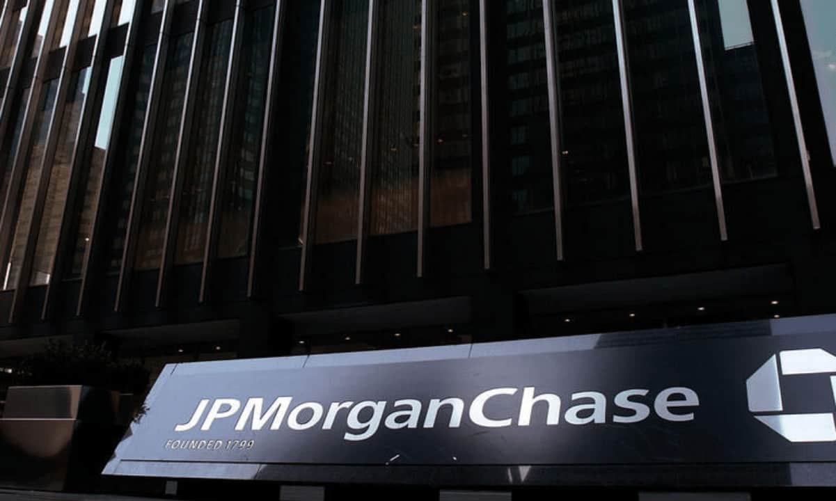 JUST IN: JPMorgan Unlocks Crypto Buying with Chase Cards by Tapping Coinbase