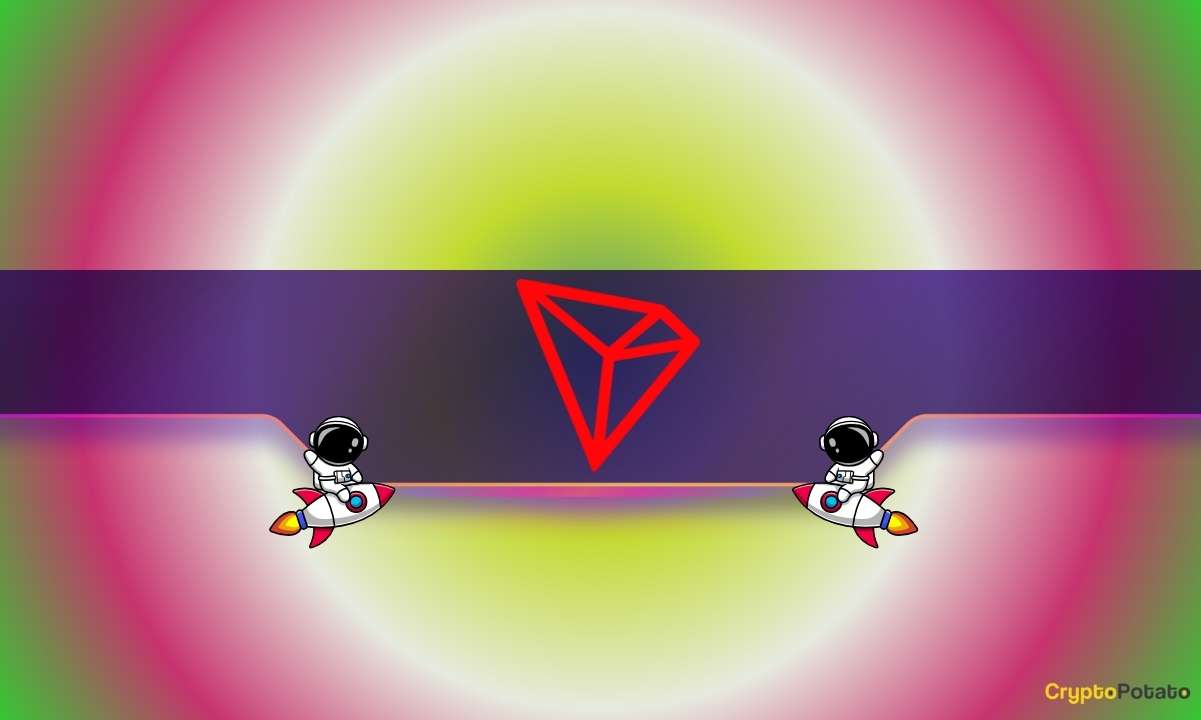 TRX Gears Up for Breakout as Tron Inc. Goes Public—Is $0.32 the Launch Point?