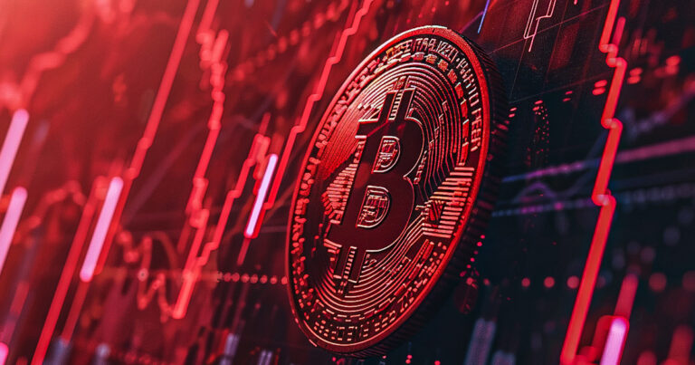Bitcoin dips to $105k on Q3 open despite record monthly close
