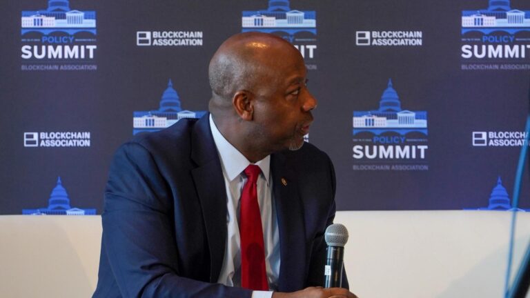 Senate Banking Chair Tim Scott: 12-18 Dems May Vote for Market Structure Bill