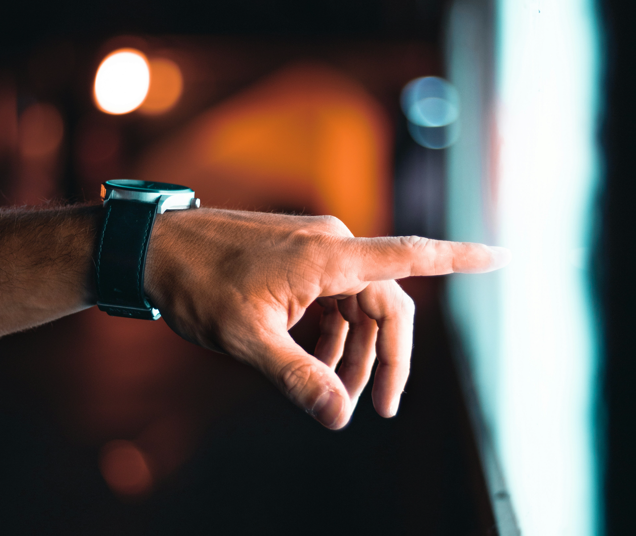 Nasdaq-Listed SoFi Taps Bitcoin Lightning for Remittances