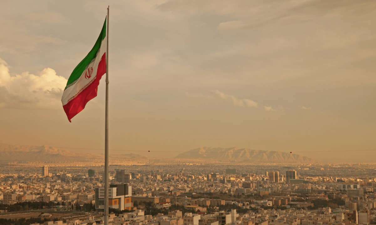 Geopolitical Chaos Sends Iranian Crypto Flows Plummeting by Over 76%