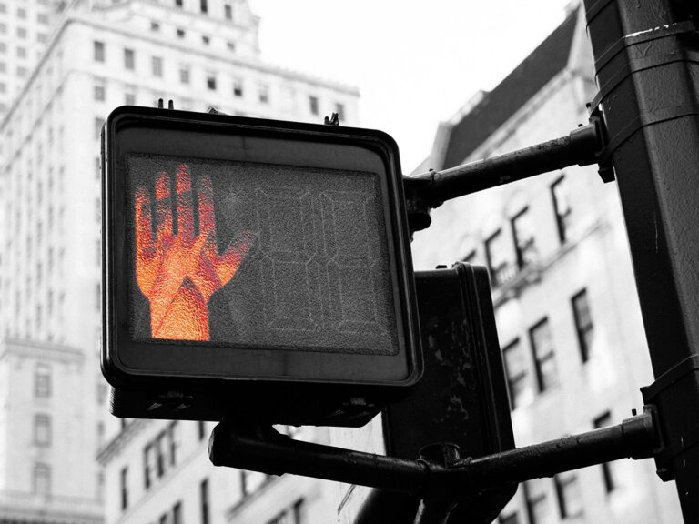 Crypto Market Cap Halts at $3.7T as Traders Rotate Out, Institutions Double Down on BTC, ETH