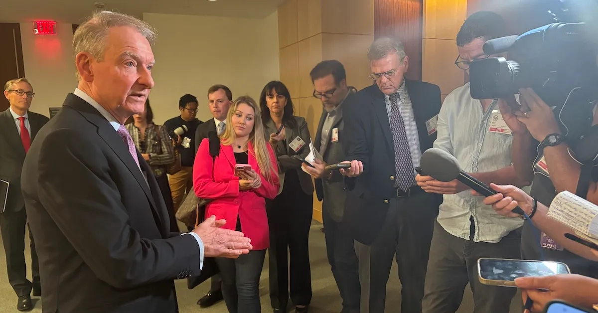 SEC Crypto Policy: Chairman Atkins Vague on Wallet Rules