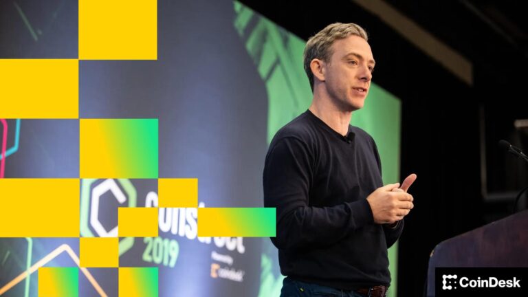 Internet Computer Bets Big on AI as Crypto Markets Play Catch-Up