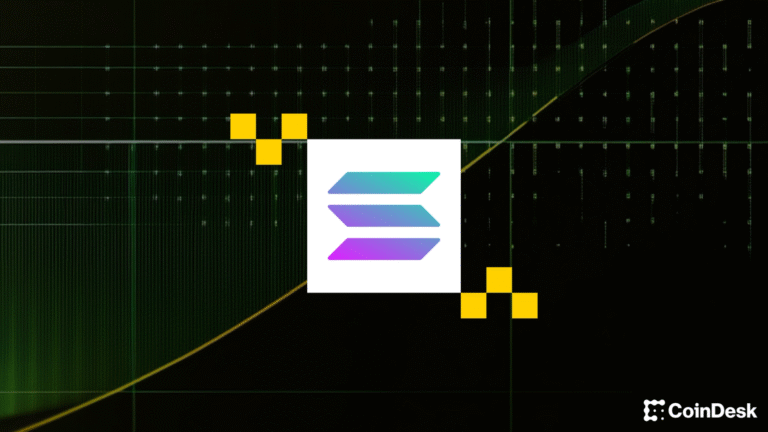 Solana’s $2.85B Revenue Rivals Palantir, Robinhood Amid Waning Memecoin Craze