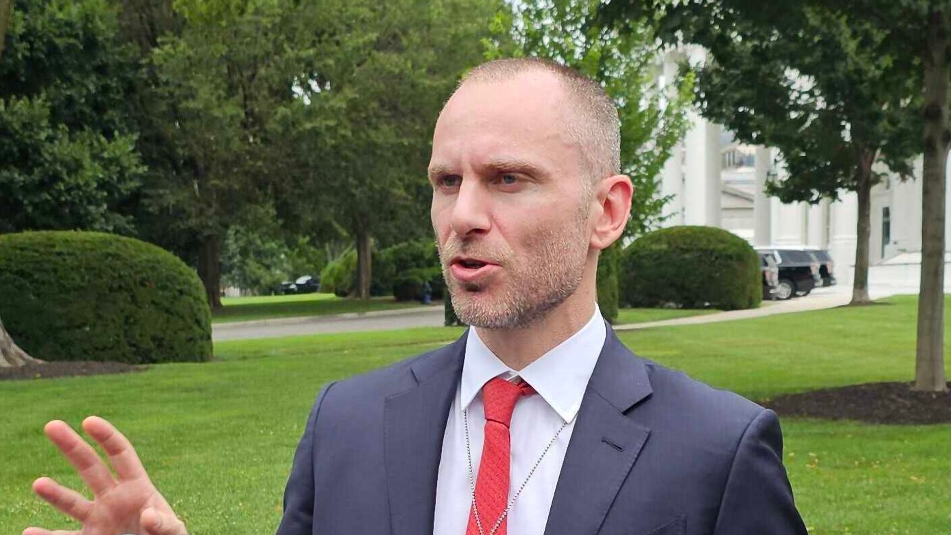 Tether Eyes Fresh Investments to Push USAT Stablecoin to 100M Americans at December Launch