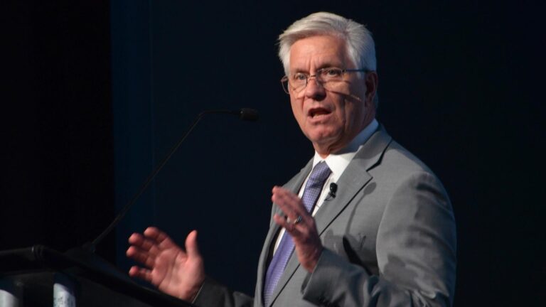 Gov. Waller: U.S. Fed to 'Embrace Disruption,' Pitches 'Skinny' Master Account Idea