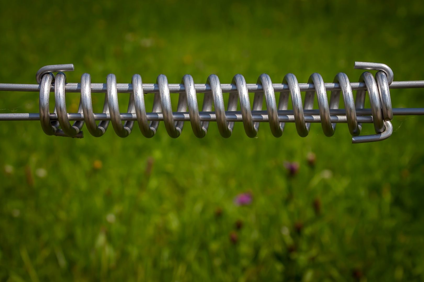 Crypto Markets Today: Privacy Tokens Shine, Majors Stall as Market Consolidates