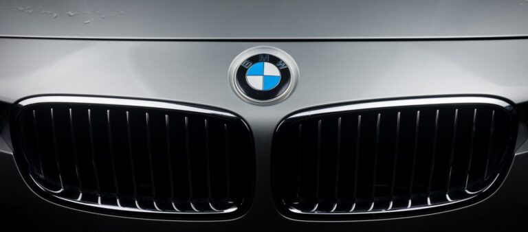 BMW Taps JPMorgan for First Onchain Programmable FX Payment
