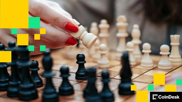 Bitcoin's market rhymes as identical November lows create familiar January setup