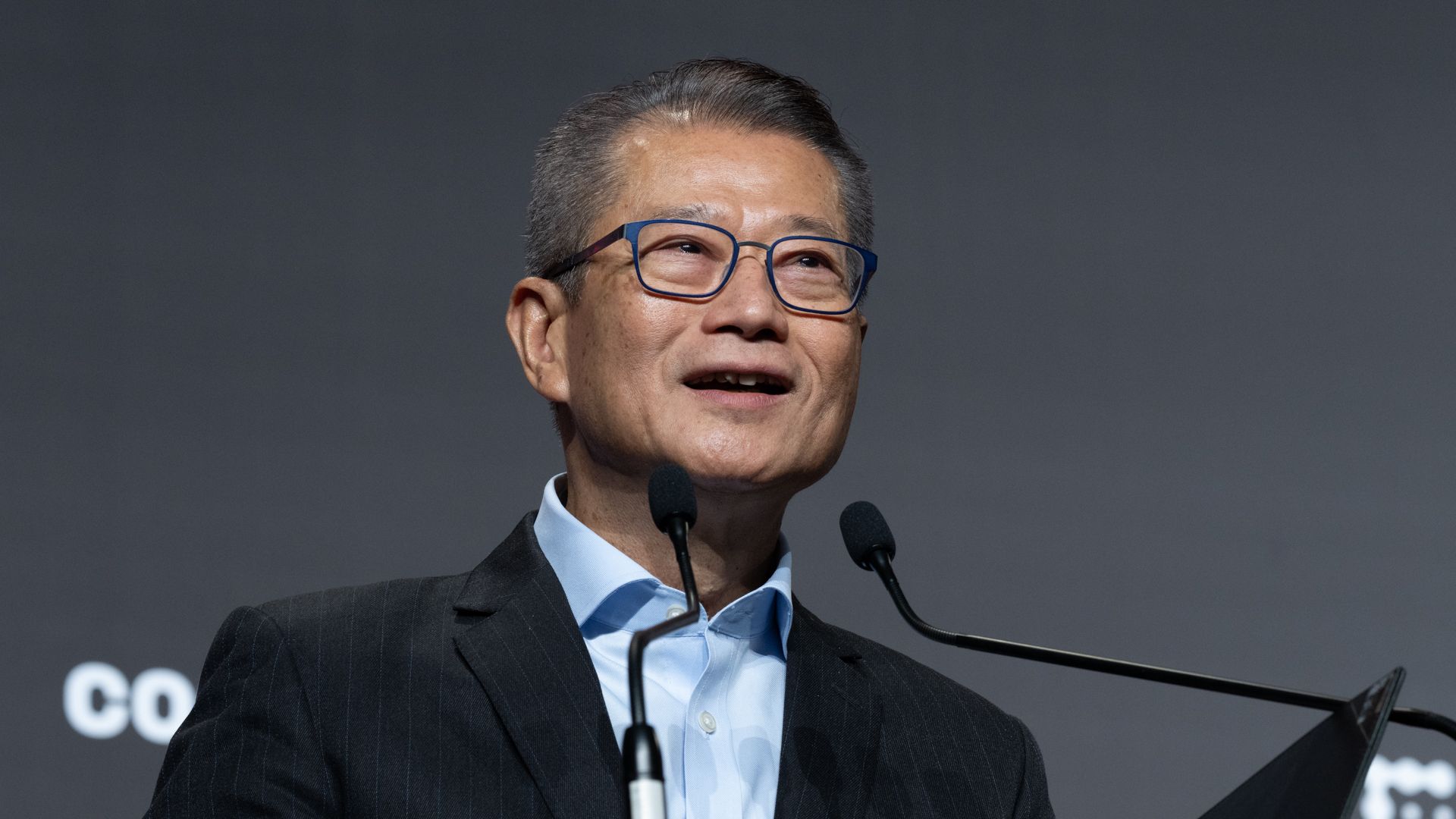 Hong Kong ready to issue first stablecoin licenses in March, Financial Secretary says