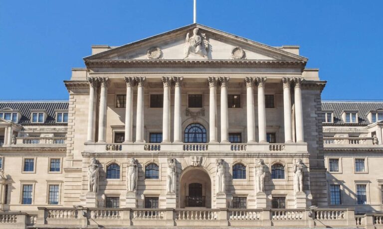 Bank of England May Consider Revising Stablecoin Regulations: Report