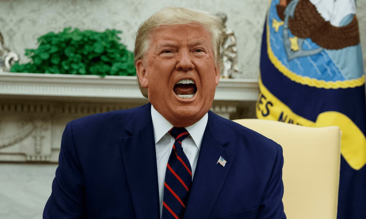 Donald Trump Blasts Banks, Urges CLARITY Act Passage