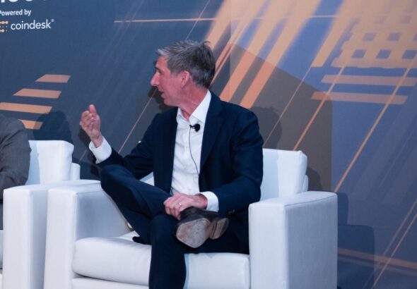 Bitwise files updated S-1 for Hyperliquid ETF as HYPE fund race heats up