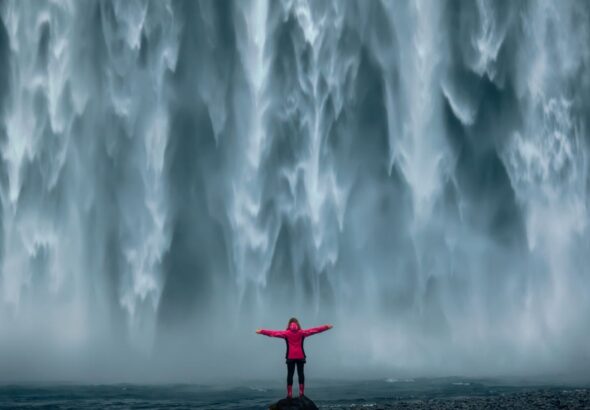 Flight to safety: How Maker’s Spark and USDC are winning the $10 billion Aave breakup