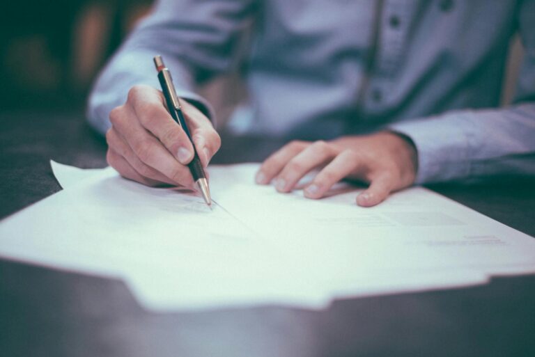 Crypto’s biggest exchanges back push for token disclosure standards as industry courts institutional capital