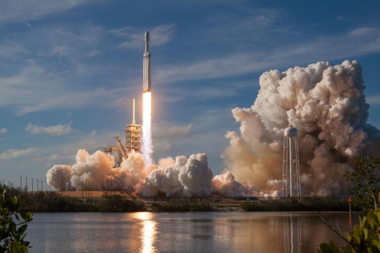 As SpaceX IPO approaches, Polymarket, Ventuals assign $2 trillion valuation onchain