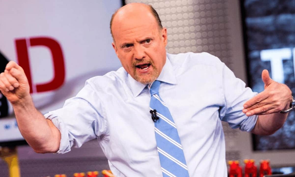 Coinbase (COIN) Down 62% One Year After Jim Cramer’s PARC Basket