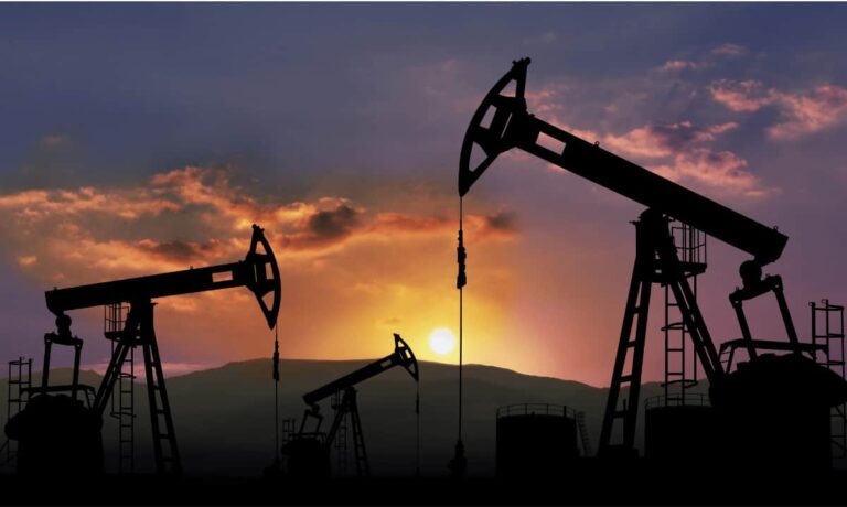 Trump Says ‘You’re Welcome’ as Oil Is Flowing and Prices Are Dumping