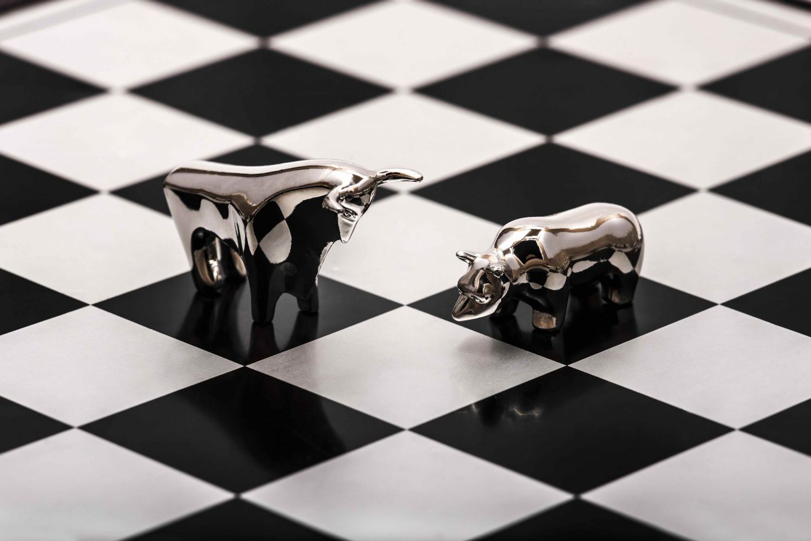 Bitcoin slide to $70,000 as stocks pause and Strategy's BTC sale weighs on crypto