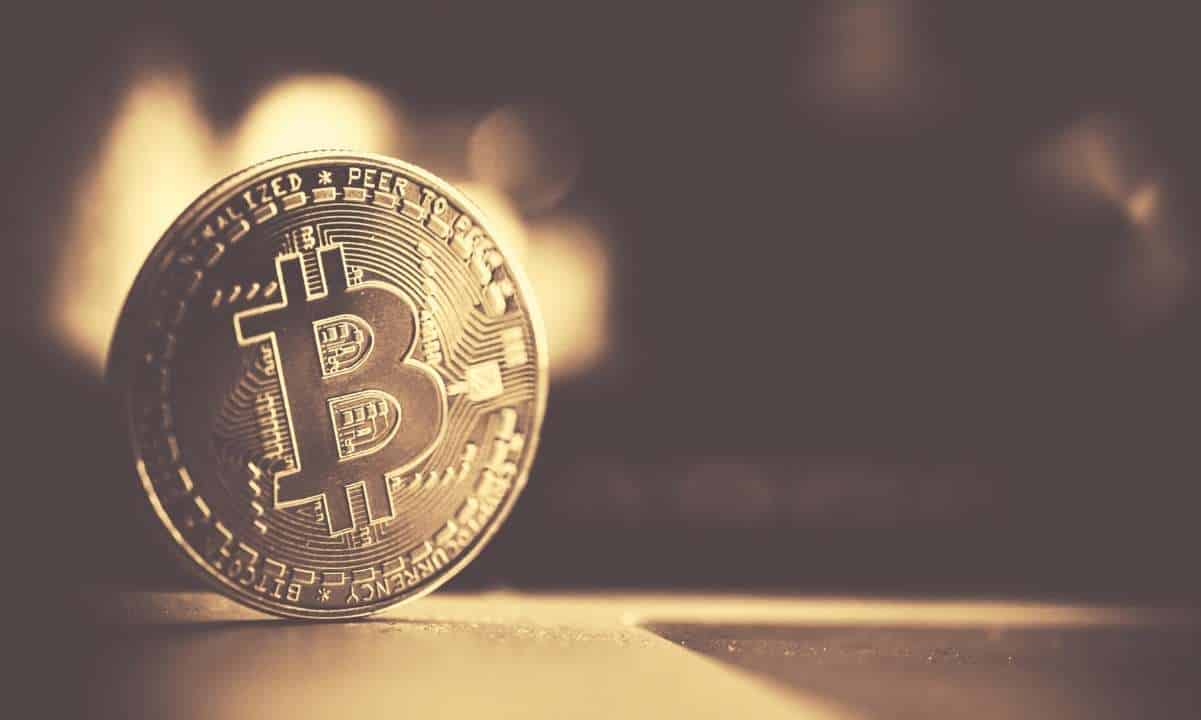 Strategy or Binance: Who’s Sitting on More Unrealized Bitcoin Losses? CryptoQuant Weighs In