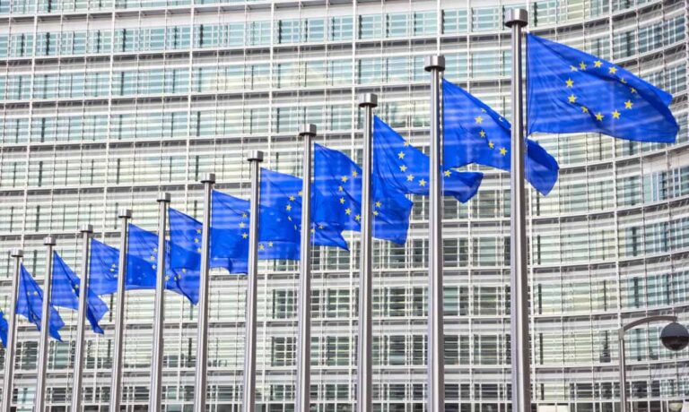 Scammers Pose as EU Regulators to Target Crypto Users Displaced by MiCA Deadline