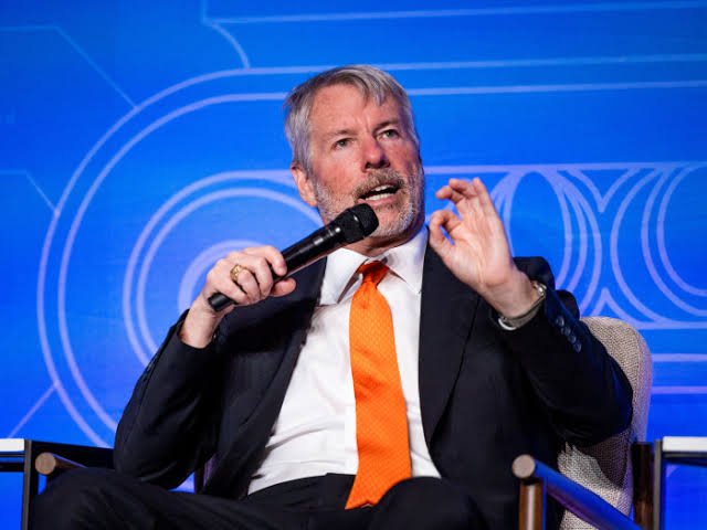 ‘We’re Back,’ Says Saylor: Is Strategy About to Buy Bitcoin Again?
