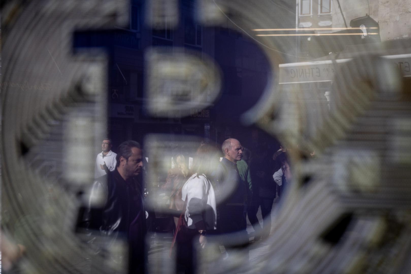 Forecasts for $1 million bitcoin price likely look too ambitious, key ratio suggests