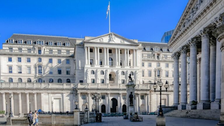 Britain plans new Bank of England objective for stablecoins