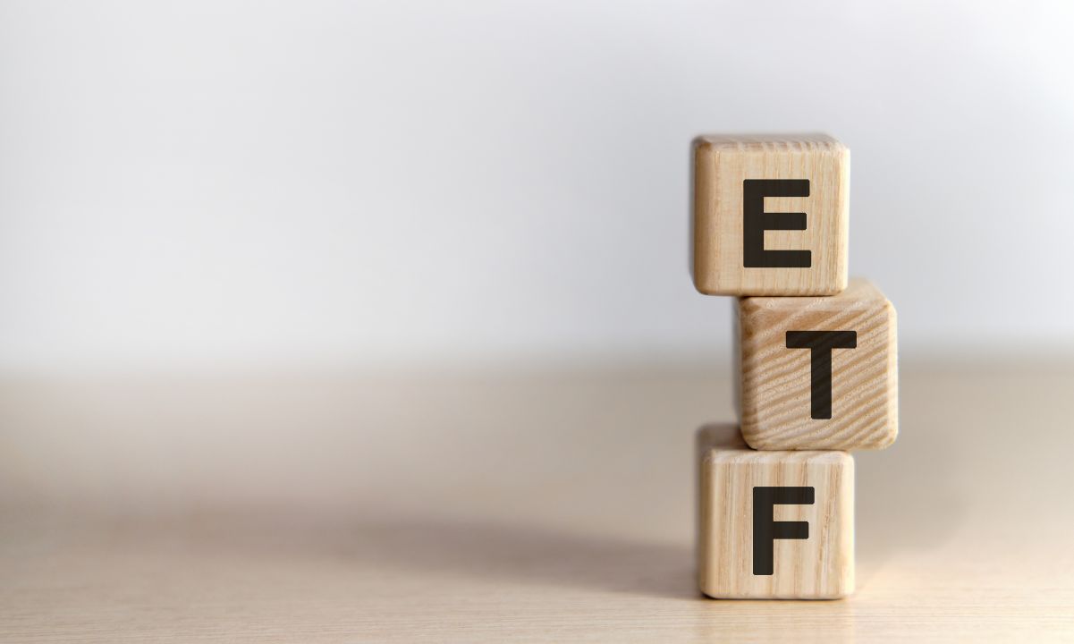 Binance Research: Gen Z Lifted ETFs to 25% of Its Equity Volume in August