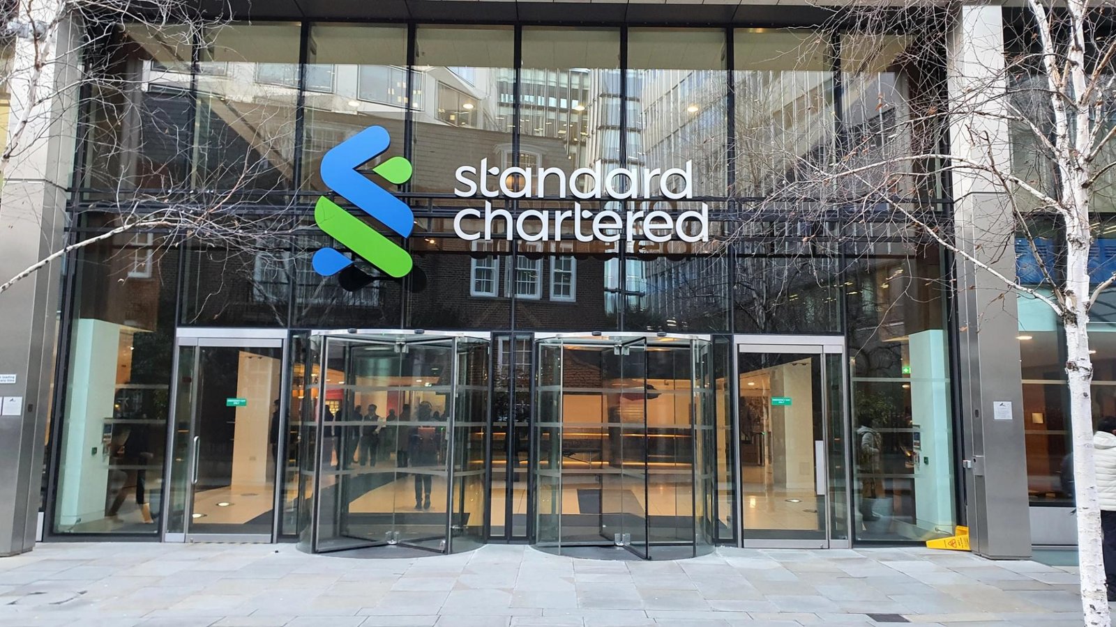 Standard Chartered expects Arbitrum's ARB rising 70-fold to $10 citing Robinhood Chain revenue