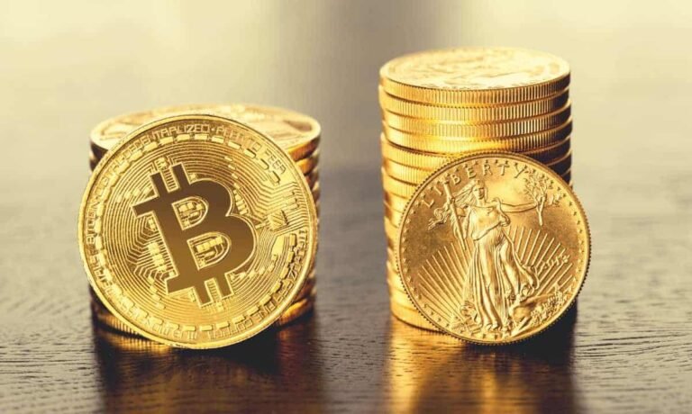 Bitcoin’s Link to Gold Hits a 6-Year High as Tech Correlation Fades: Why It Matters
