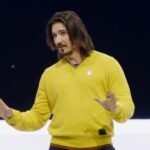 Robinhood adds AI agents, perps and weekend trading in push to win active traders