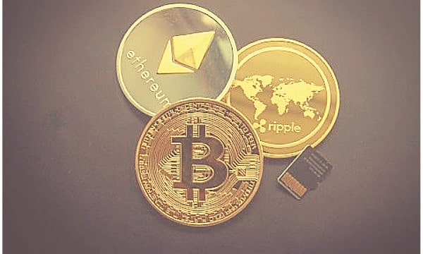 BTC, ETH, XRP Crash Sparks Whale Accumulation as Buy Signals Appear
