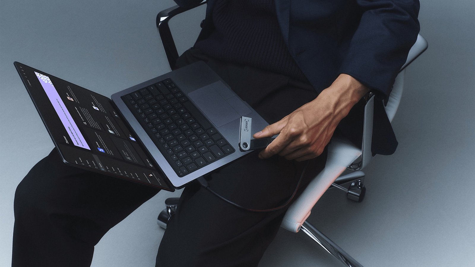 Ledger Warns Buyers Not to Set Up Wallets From Reseller After Users Report Losses